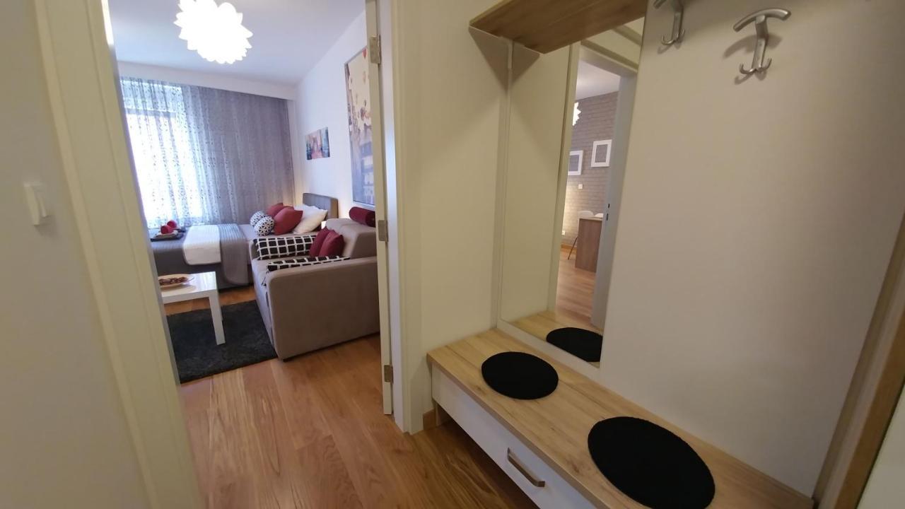 Apartments Delta A Blok - Savada เบลเกรด ภายนอก รูปภาพ