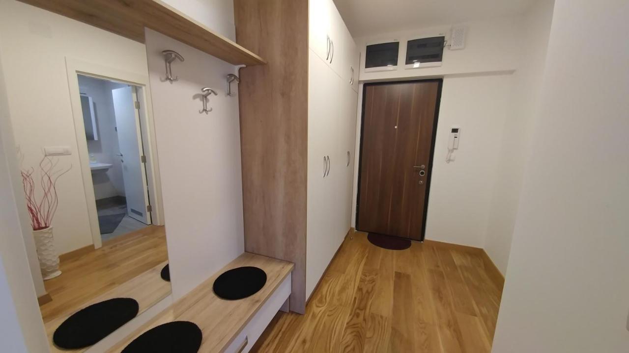 Apartments Delta A Blok - Savada เบลเกรด ภายนอก รูปภาพ