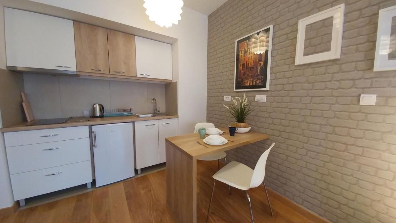 Apartments Delta A Blok - Savada เบลเกรด ภายนอก รูปภาพ